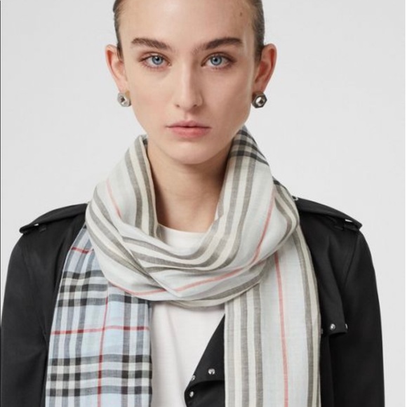 Burberry Stripe And Vintage Check Wool Silk Scarf - Picture 3 of 11